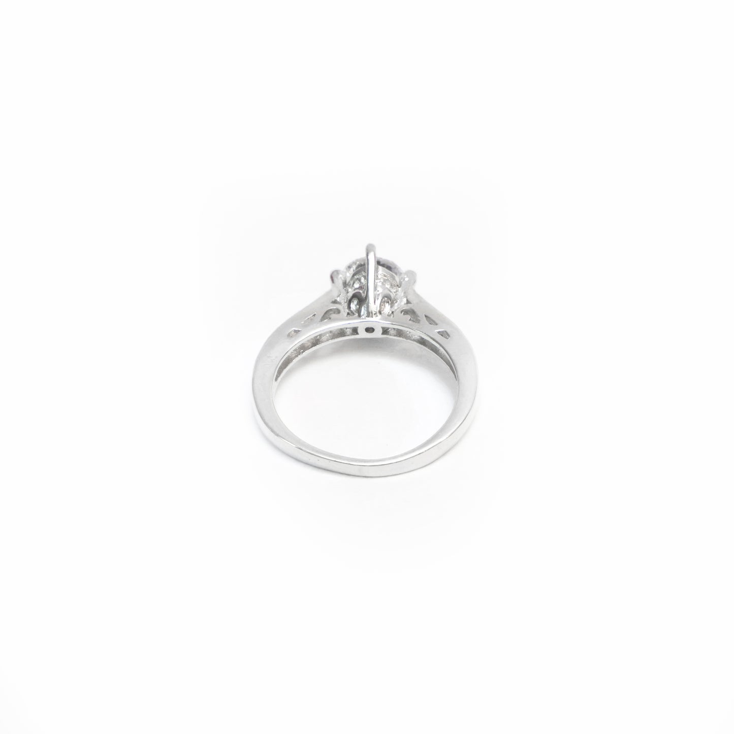 LORA SILVER RING