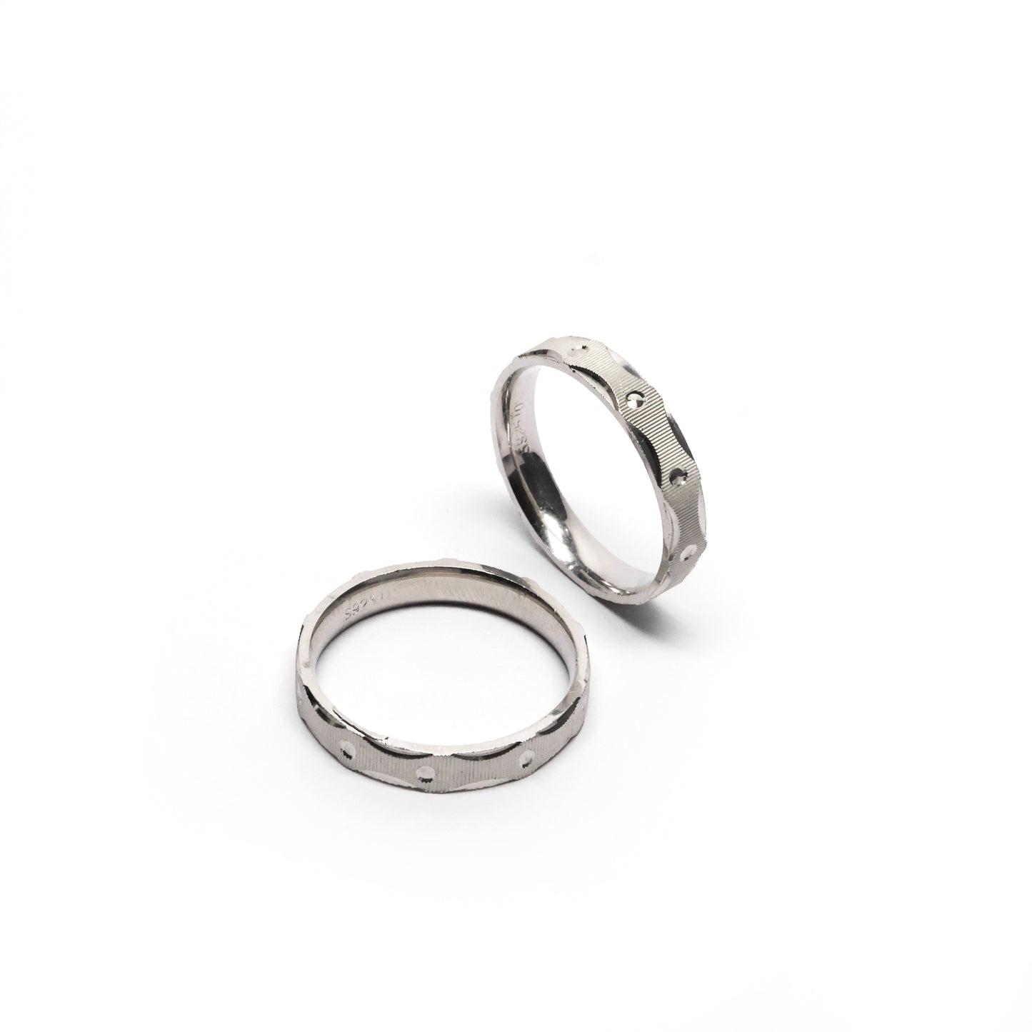 AMORE SILVER RING