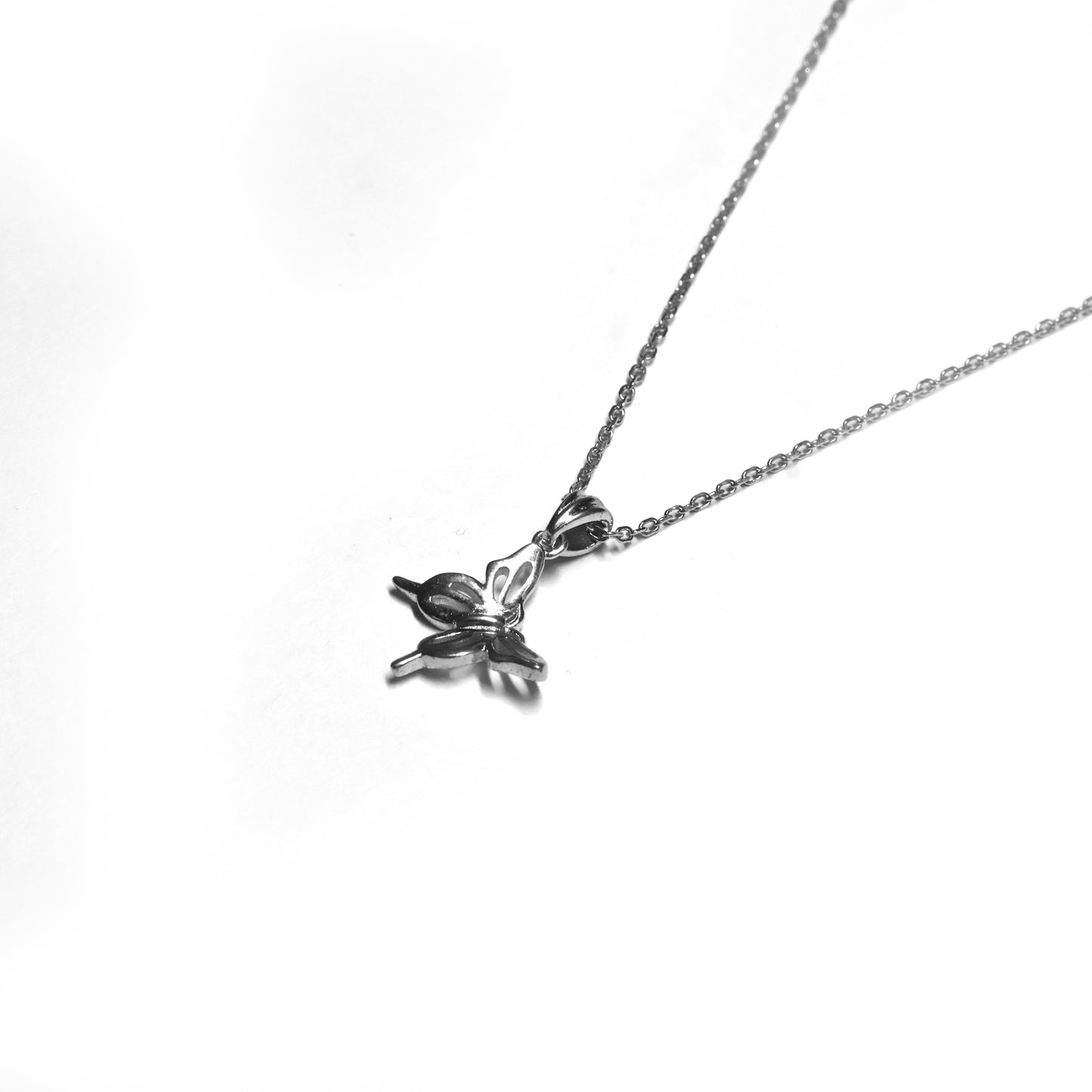 BARRETTE SILVER NECKLACE