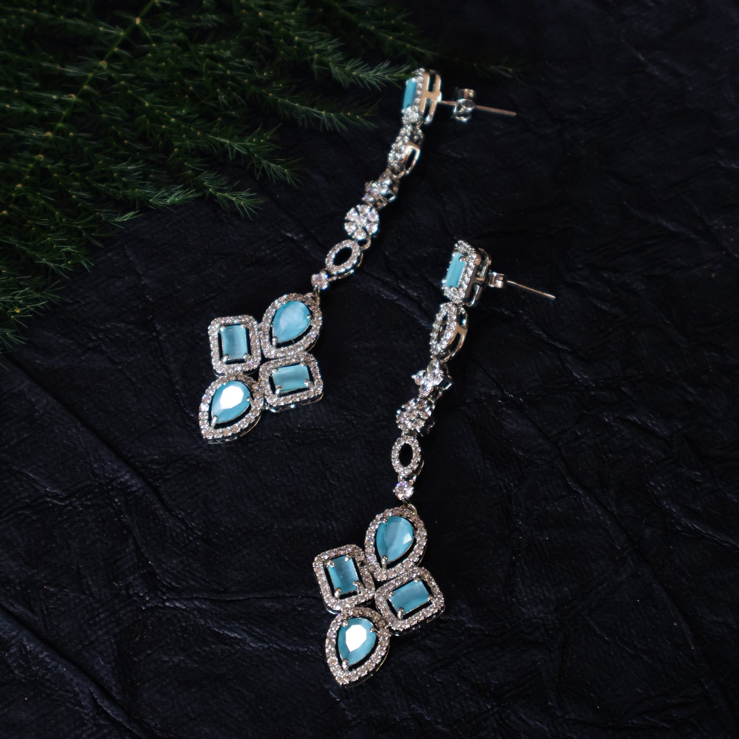 AQUA Radiance DROP EARRING